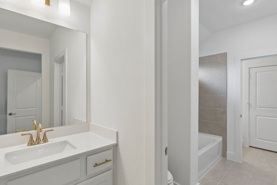 Furnished interior view inside a new home in Painted Tree Lakeside, McKinney (Image 12).