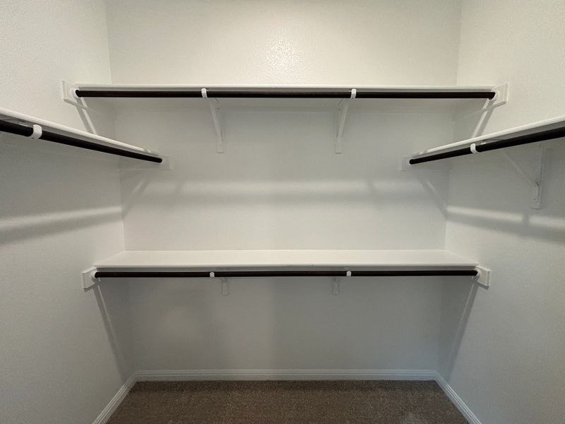 Spacious, unfurnished interior of a new home in Cannon Ranch 45s, Dripping Springs (Image 25).