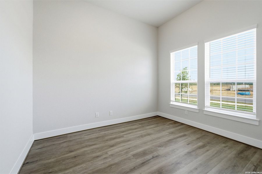 Spacious, unfurnished interior of a new home in Hickory Ridge, Elmendorf (Image 15).