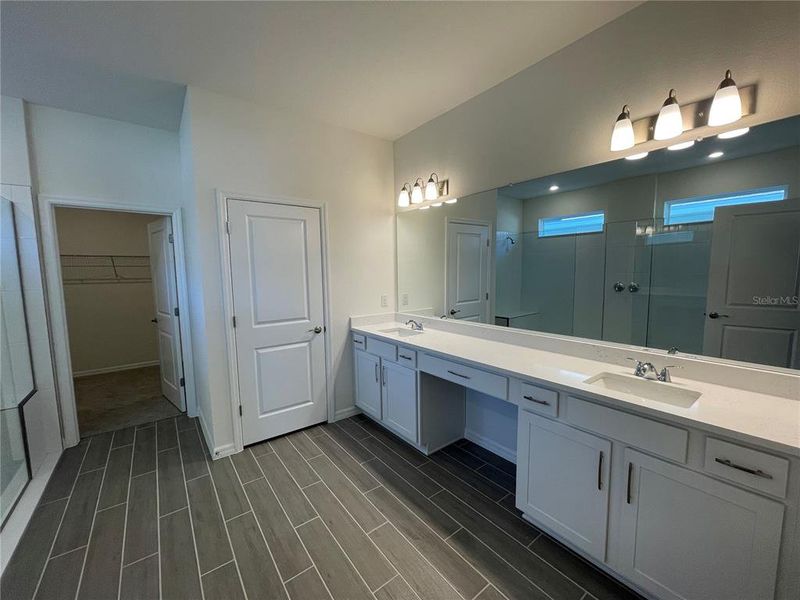 Furnished interior view inside a new home in Angeline, Land O' Lakes (Image 5).