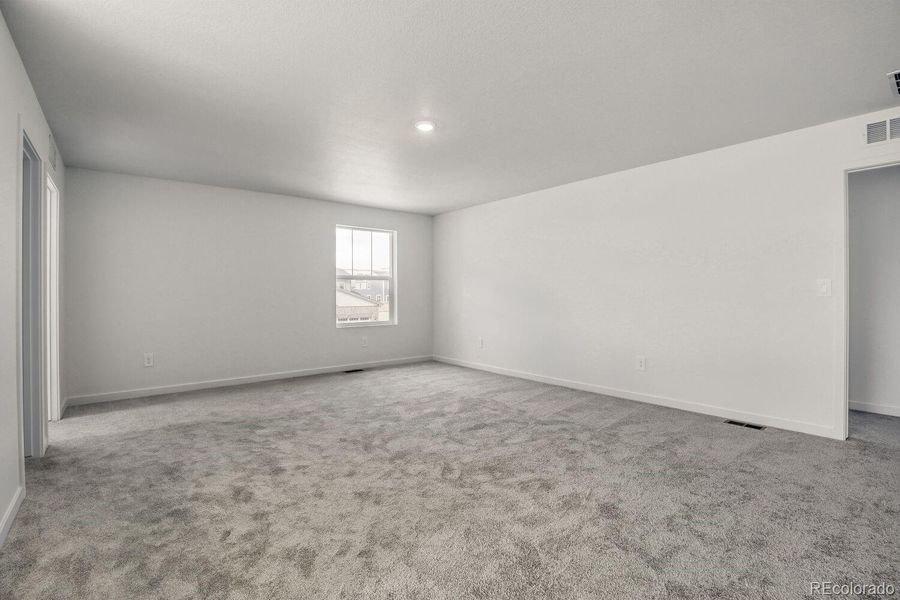 Spacious, unfurnished interior of a new home in Ledge Rock, Johnstown (Image 9). Spacious, unfurnished interior of a new home in Ledge Rock, Johnstown (Image 9).