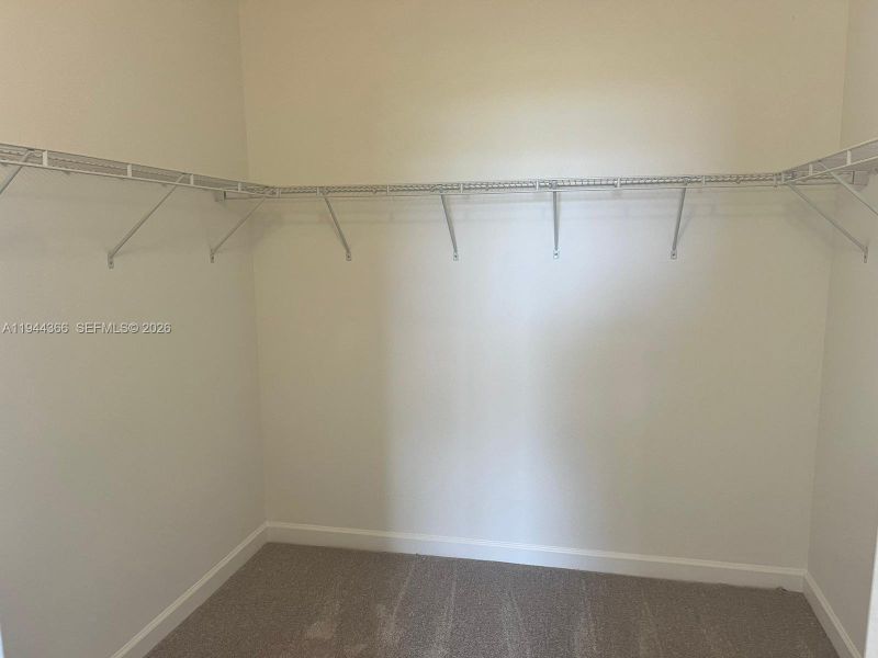 Spacious, unfurnished interior of a new home in , Miami (Image 13).