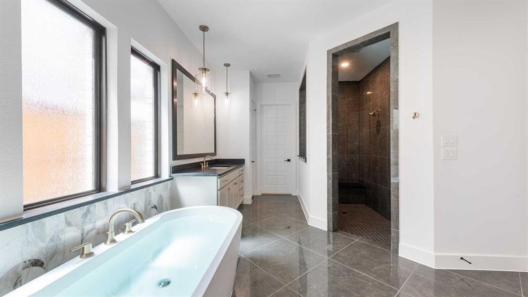 Furnished interior view inside a new home in Fields 60', Frisco (Image 10). Furnished interior view inside a new home in Fields 60', Frisco (Image 10).