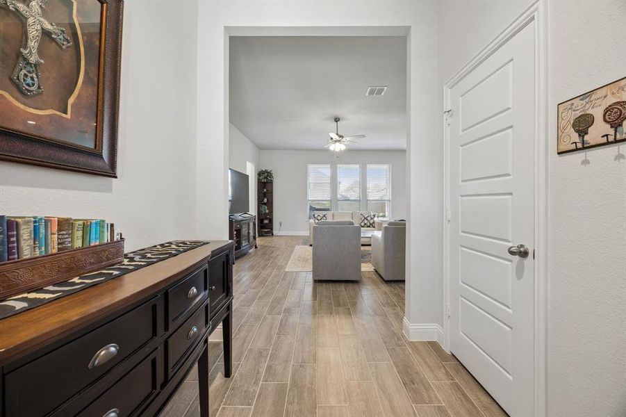Furnished interior view inside a new home in Timberbrook, Justin (Image 22).