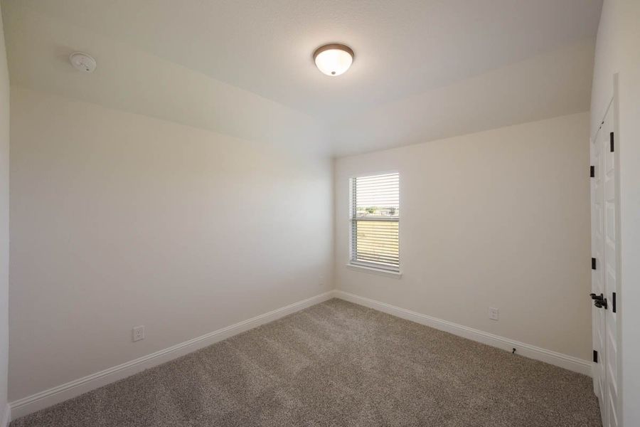 Spacious, unfurnished interior of a new home in Las Lomas, Forney (Image 22). Spacious, unfurnished interior of a new home in Las Lomas, Forney (Image 22).