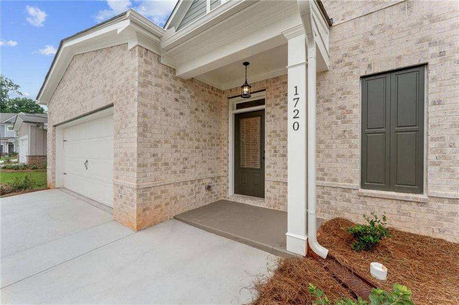 Exterior details and patio area of a home in Hickory Heights, Acworth (Image 2). Exterior details and patio area of a home in Hickory Heights, Acworth (Image 2).