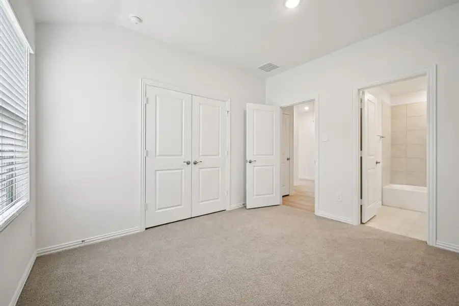 Photo is not of the actual home, but is an inspirational photo of builder’s model home and may depict options, furnishings, and/or decorator features that are not included.