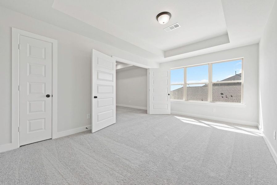 Spacious, unfurnished interior of a new home in Jordan Ranch, Fulshear (Image 19). Spacious, unfurnished interior of a new home in Jordan Ranch, Fulshear (Image 19).