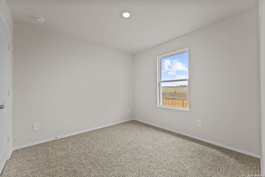 Spacious, unfurnished interior of a new home in Bollinger, Maxwell (Image 16).