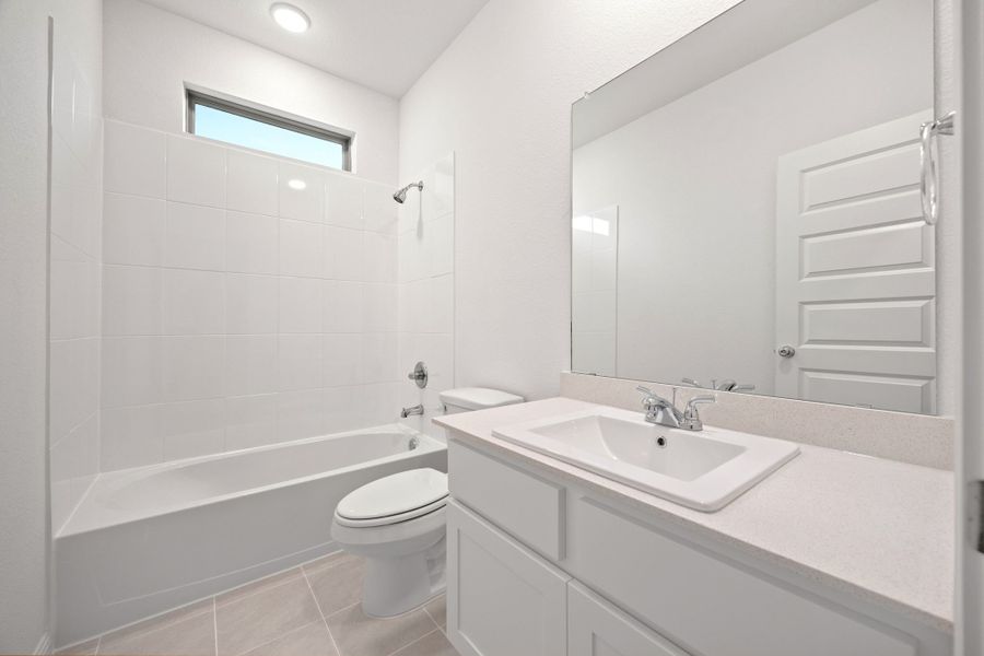 Furnished interior view inside a new home in Trinity Ranch, Elgin (Image 13).