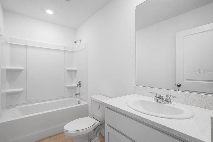 Furnished interior view inside a new home in Waterstone Townhomes, Groveland (Image 4).
