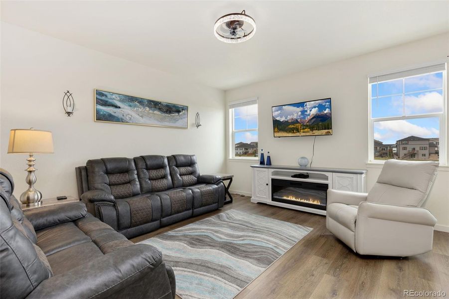 Furnished interior view inside a new home in Lakeside Canyon, Mead (Image 11).