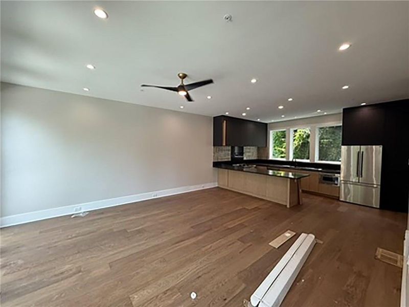 Spacious, unfurnished interior of a new home in , Atlanta (Image 24). Spacious, unfurnished interior of a new home in , Atlanta (Image 24).