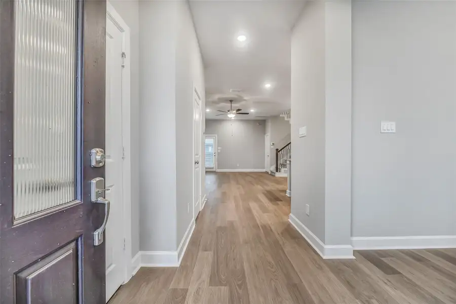 Spacious, unfurnished interior of a new home in , Richmond (Image 28).