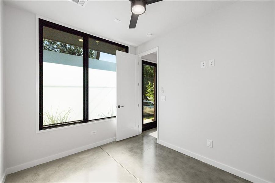 Spacious, unfurnished interior of a new home in Ten 5 Summerhill, Atlanta (Image 20). Spacious, unfurnished interior of a new home in Ten 5 Summerhill, Atlanta (Image 20).