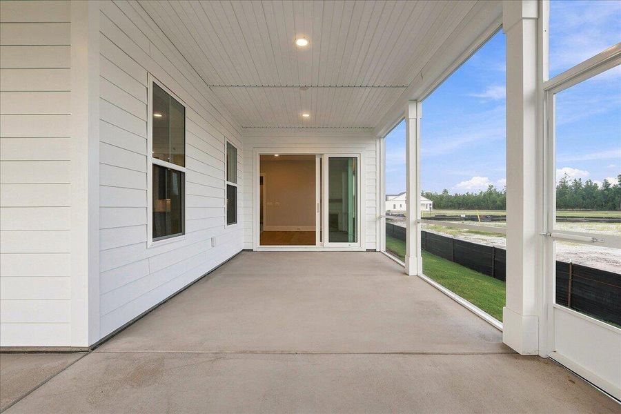 Exterior details and patio area of a home in , Summerville (Image 17).