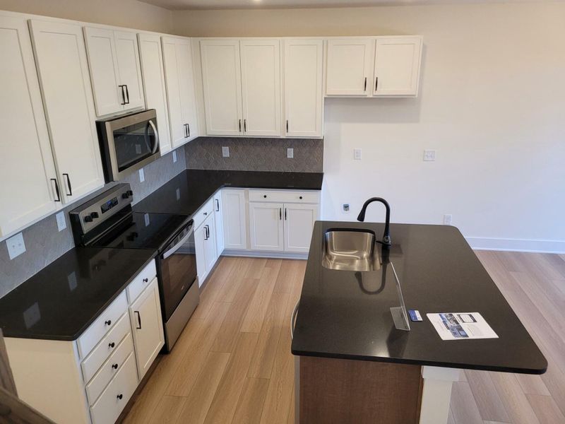 Image 15 of a home in 1158 Place Townhomes.