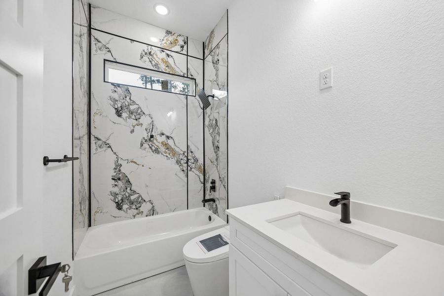 Furnished interior view inside a new home in , Huntsville (Image 6).