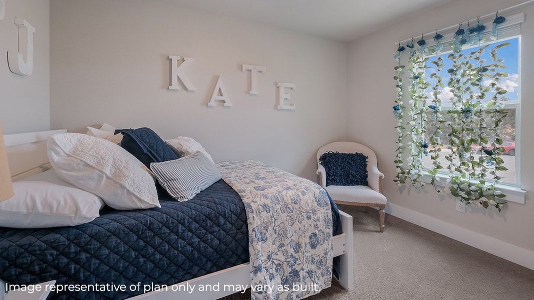 Representative furnished interior of a home built from the The Naples by D.R. Horton in Veranda, San Antonio (Image 18).