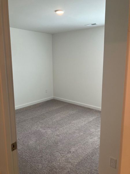 Spacious, unfurnished interior of a new home in Calista Farms, White House (Image 12).