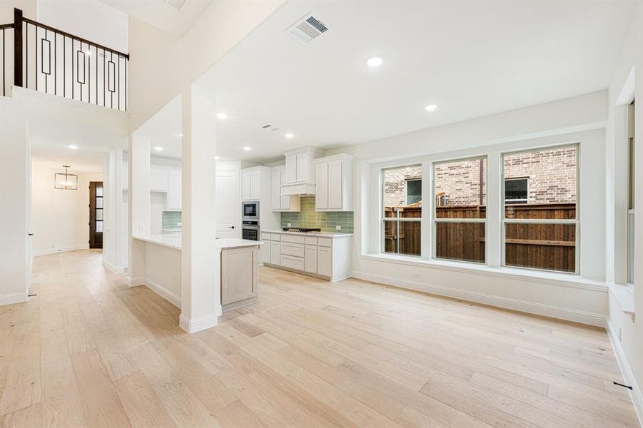 Spacious, unfurnished interior of a new home in Windsong Ranch Classic 61, Prosper (Image 29).