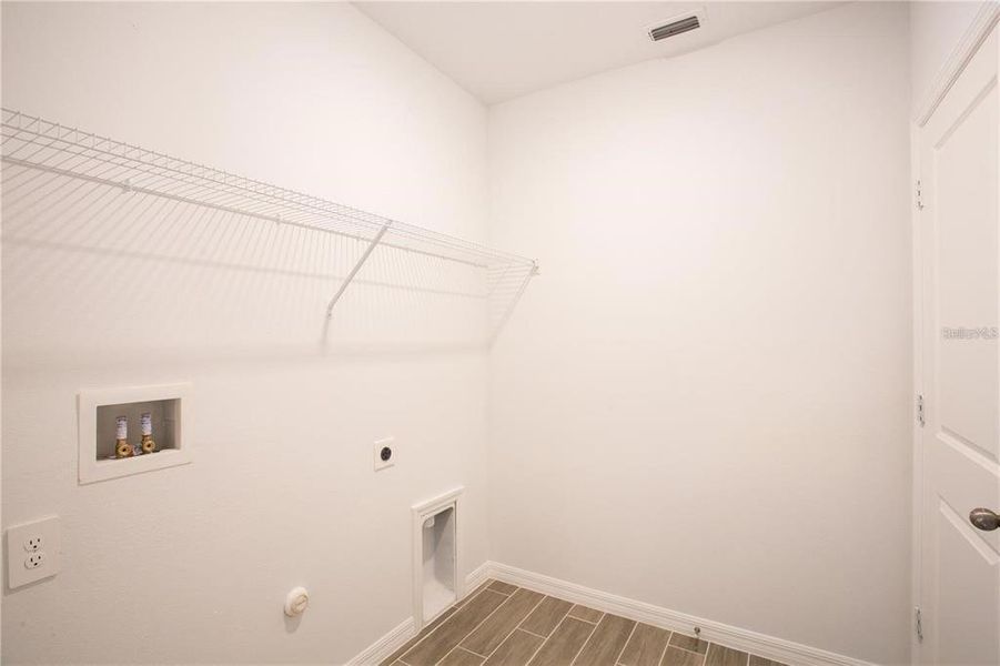 Spacious, unfurnished interior of a new home in , Port Charlotte (Image 25). Spacious, unfurnished interior of a new home in , Port Charlotte (Image 25).