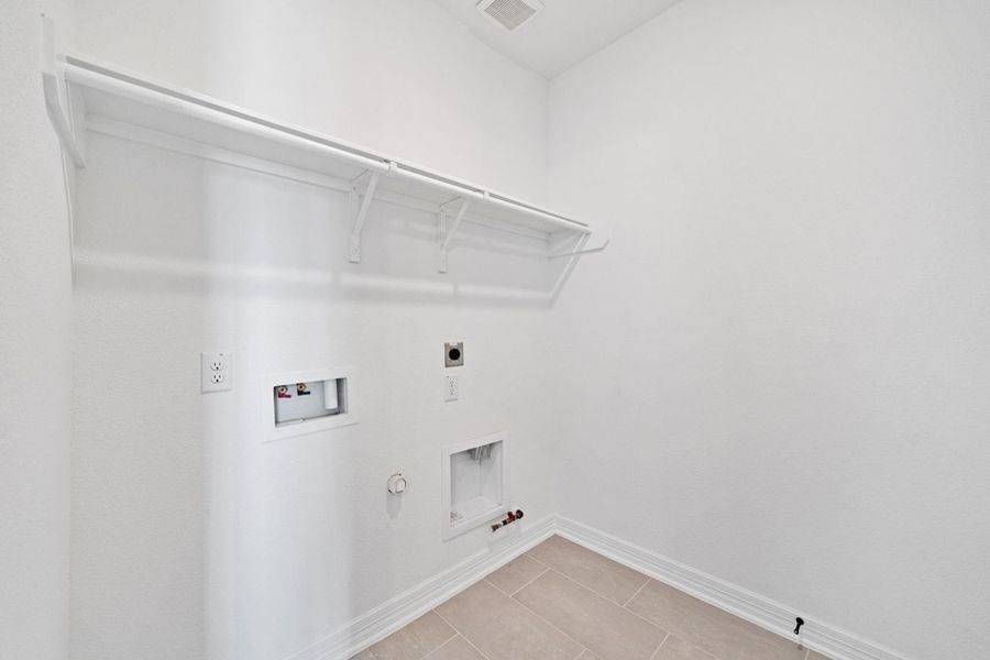 Note: Sample product photo. Actual exterior and interior selections may vary by homesite. Photo may be virtually staged