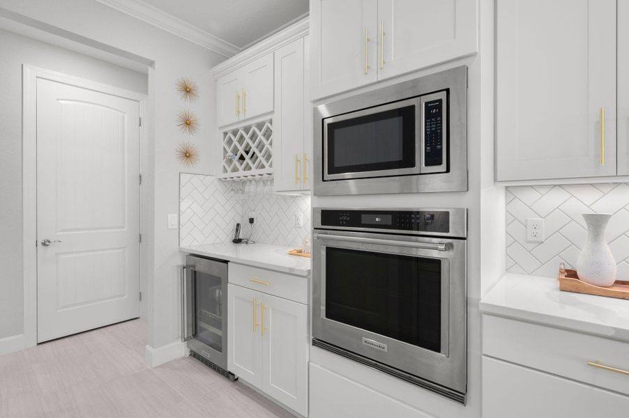 21-web-or-mls-13430 SW Vermillion Cir -