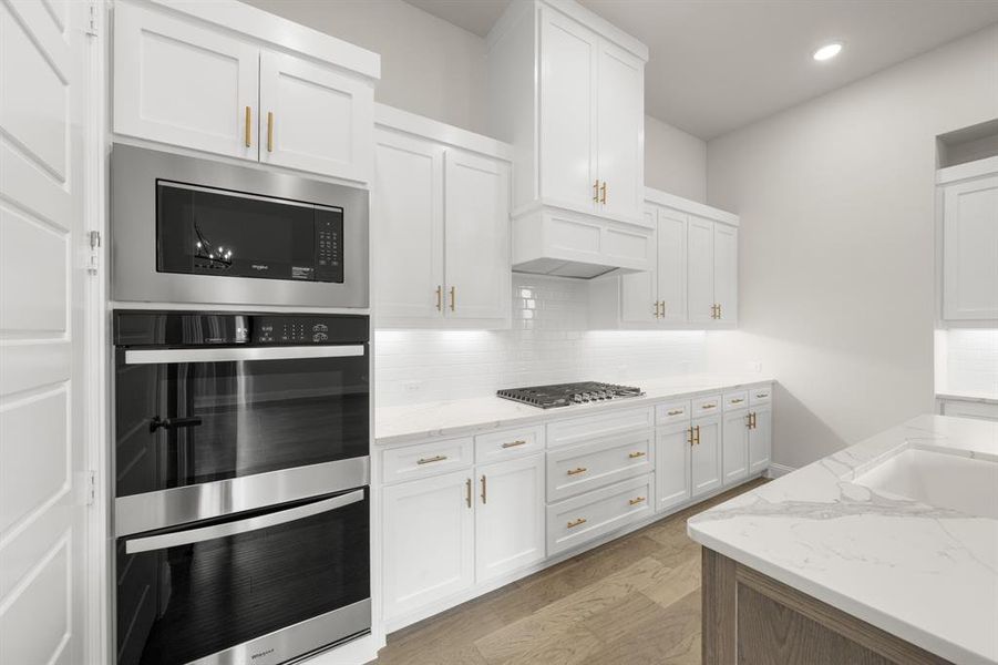 2300 KNapp- Kitchen-5