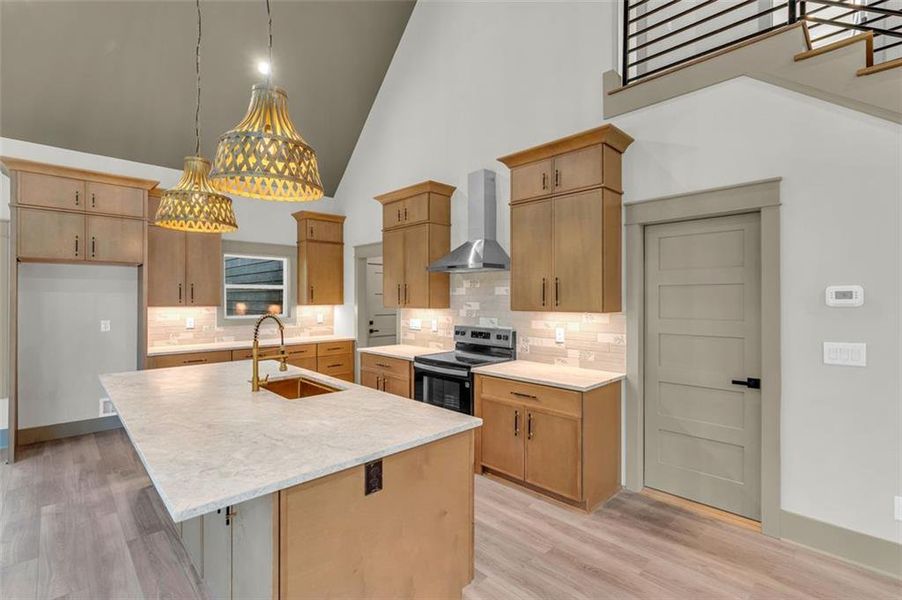 Furnished interior view inside a new home in , Monroe (Image 11).