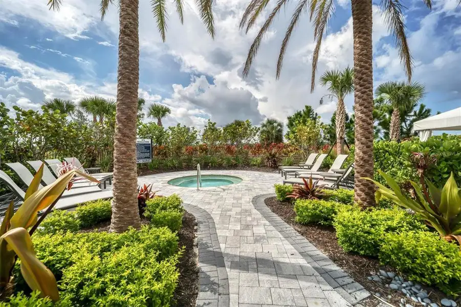Community amenities in Esplanade at Azario Lakewood Ranch, Bradenton (Image 47). Community amenities in Esplanade at Azario Lakewood Ranch, Bradenton (Image 47).