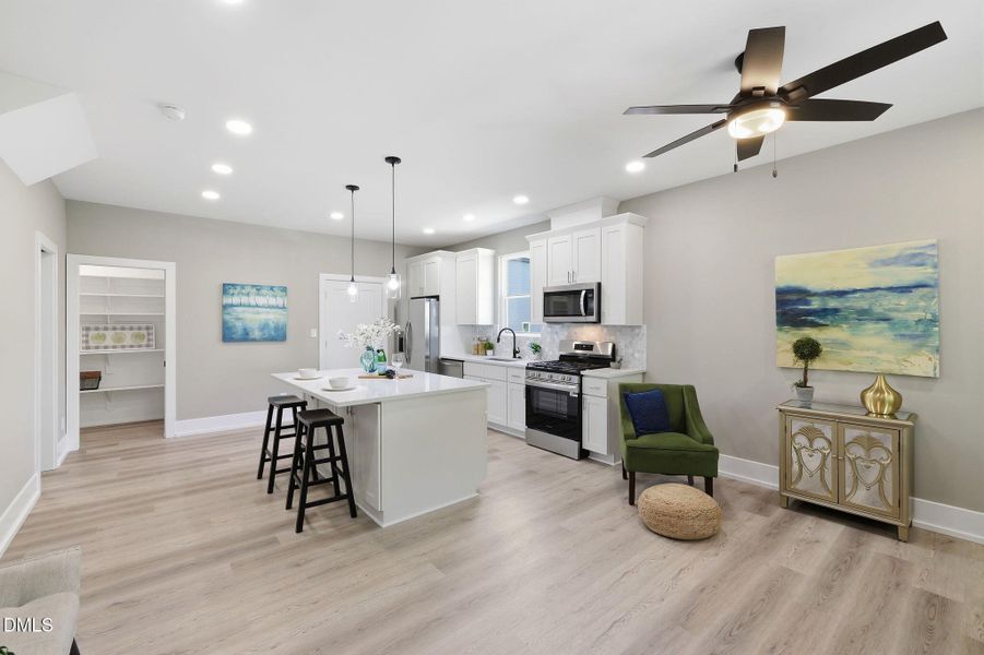 20-web-or-mls-P1127612 20-web-or-mls-P1127612