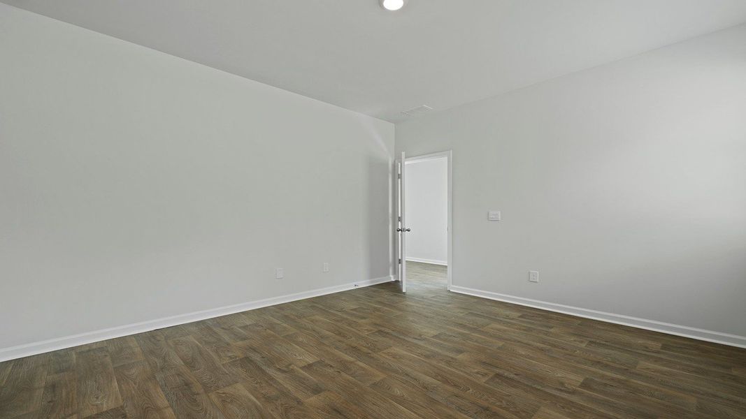 Spacious, unfurnished interior of a new home in The Oaks at Center Station, Hollywood (Image 13). Spacious, unfurnished interior of a new home in The Oaks at Center Station, Hollywood (Image 13).
