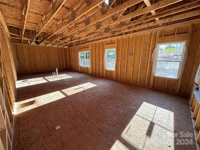 Open floor plan - Great open to Kitchen with island