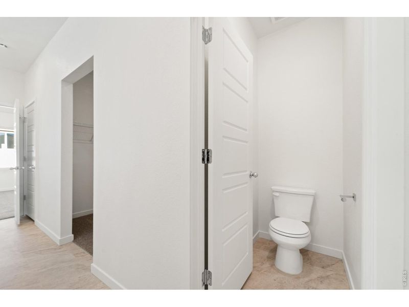 Furnished interior view inside a new home in Union Colony West, Greeley (Image 9).