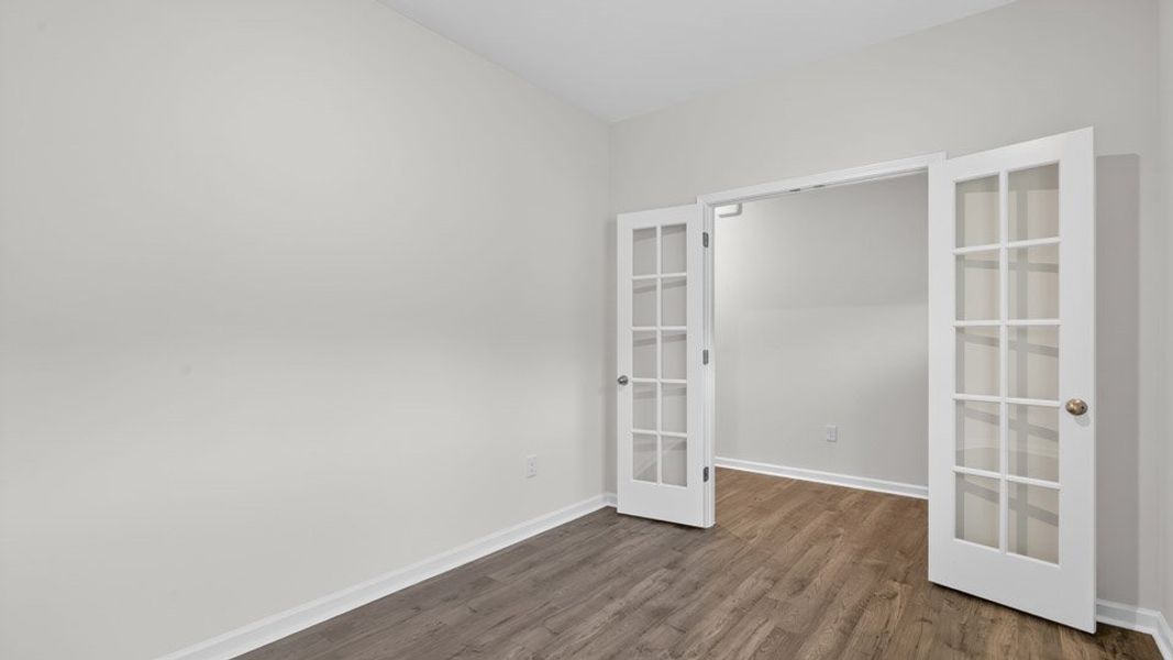 Spacious, unfurnished interior of a new home in Galvins Ridge, Sanford (Image 10).
