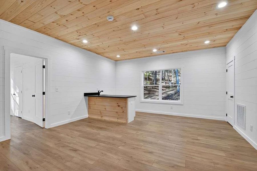 Spacious, unfurnished interior of a new home in , Morganton (Image 69).