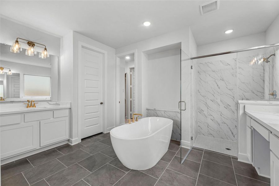 Representative image. Features, specifications, selections and colors may vary.