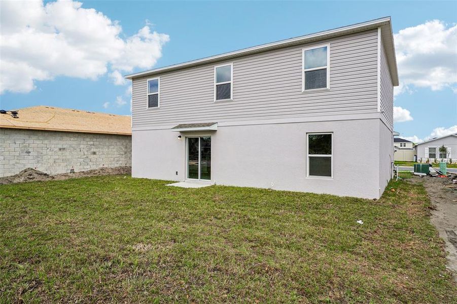Exterior details and patio area of a home in Sumter Villas, Sumterville (Image 20).
