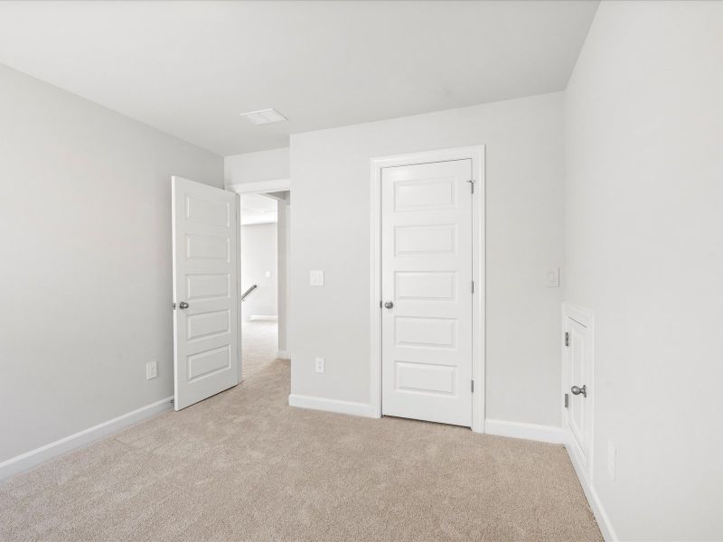 Welcome to the Sydney floorplan at Creek Ridge - Heritage Collection.