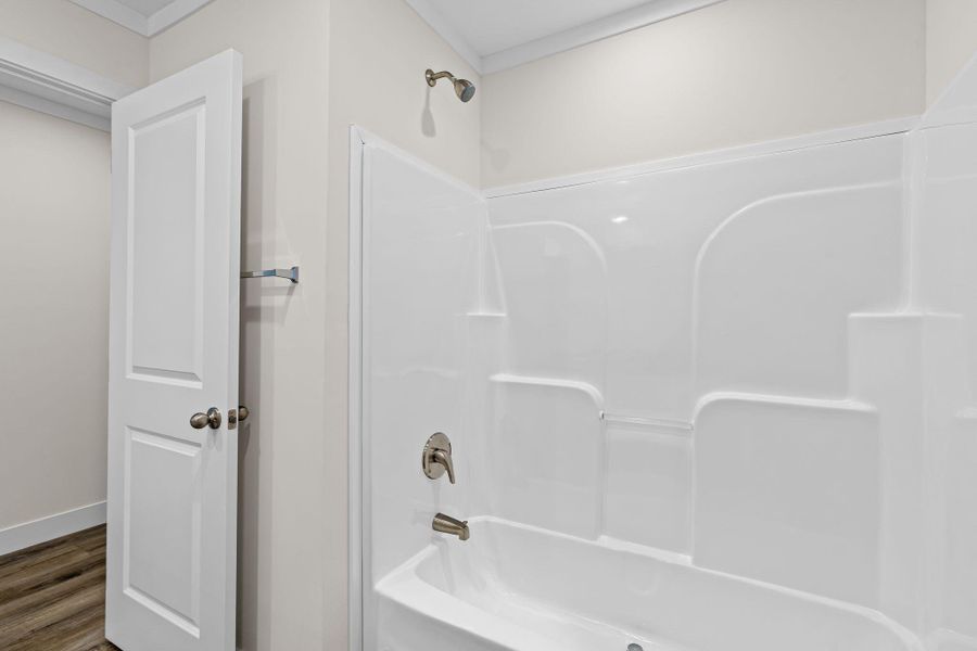 Close-up of interior finishes inside a home in , Ravenel (Image 13).