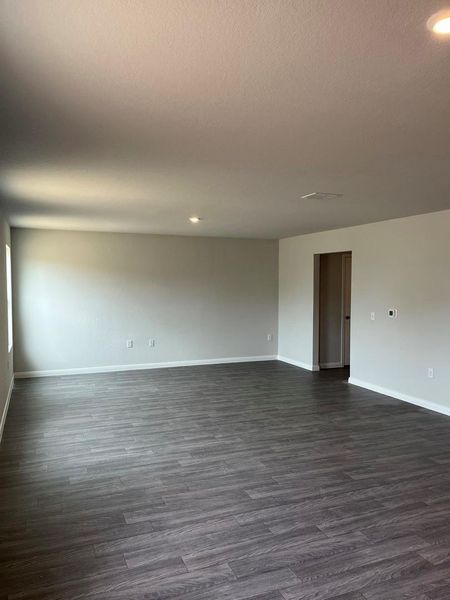 Spacious, unfurnished interior of a new home in , Wharton (Image 8).