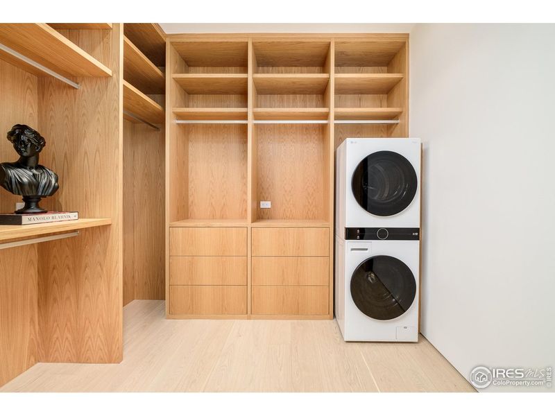 Furnished interior view inside a new home in , Boulder (Image 7).