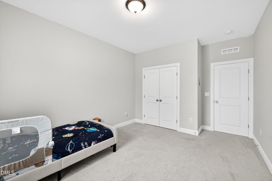 Kids room 2 Kids room 2