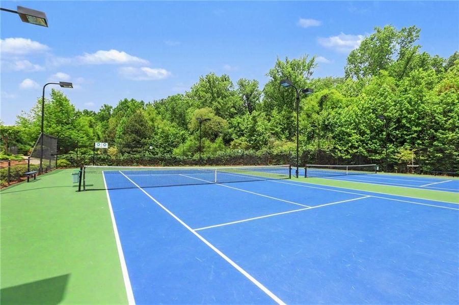 Community amenities in , Canton (Image 39).