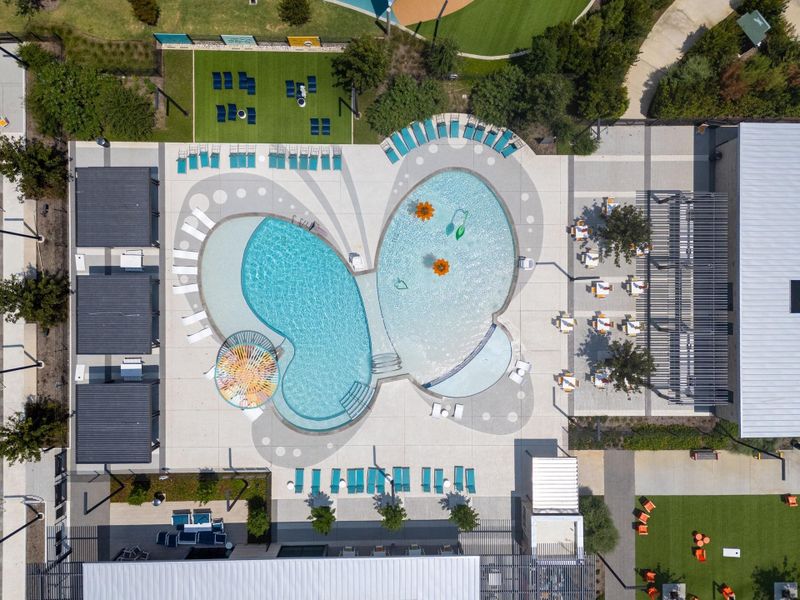 Image 47 of a home in .