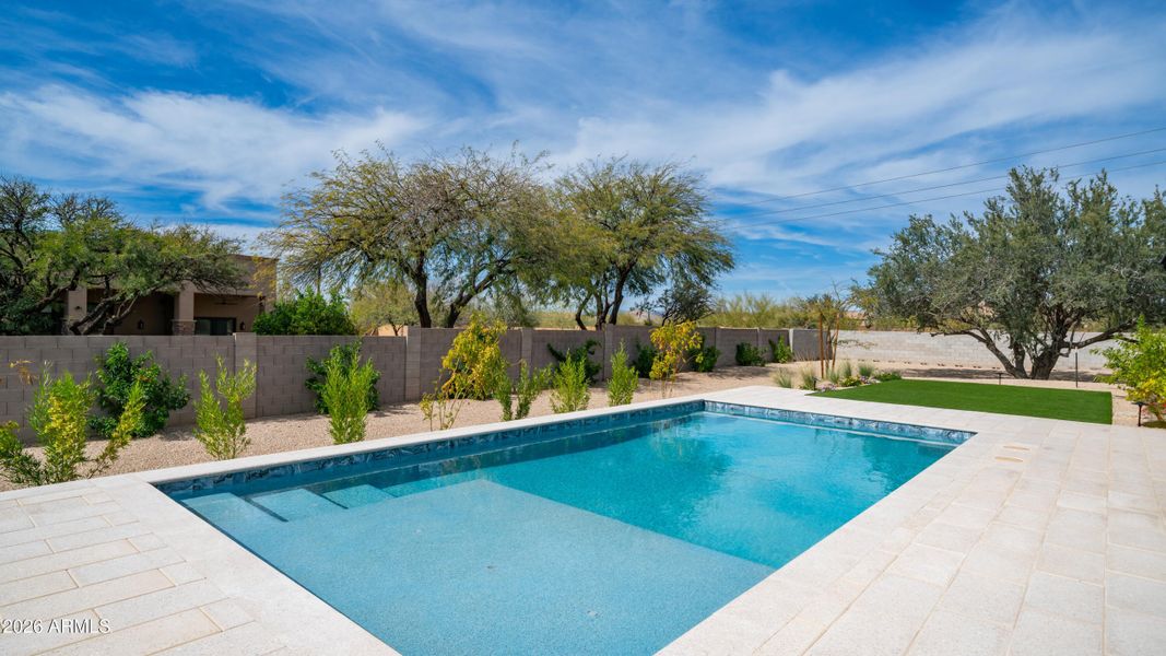 31388 Daylight Exterior Photos-14 31388 Daylight Exterior Photos-14