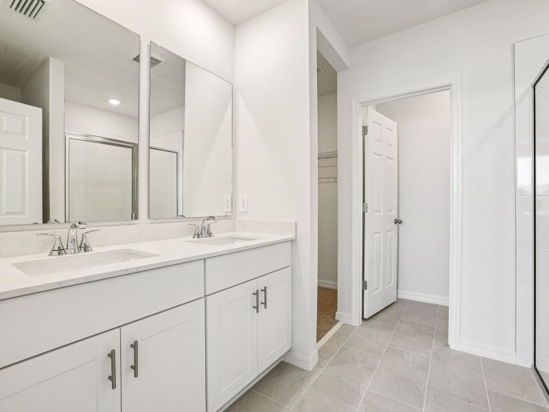Furnished interior view inside a new home in The Reserve at Twin Lakes, St. Cloud (Image 4).