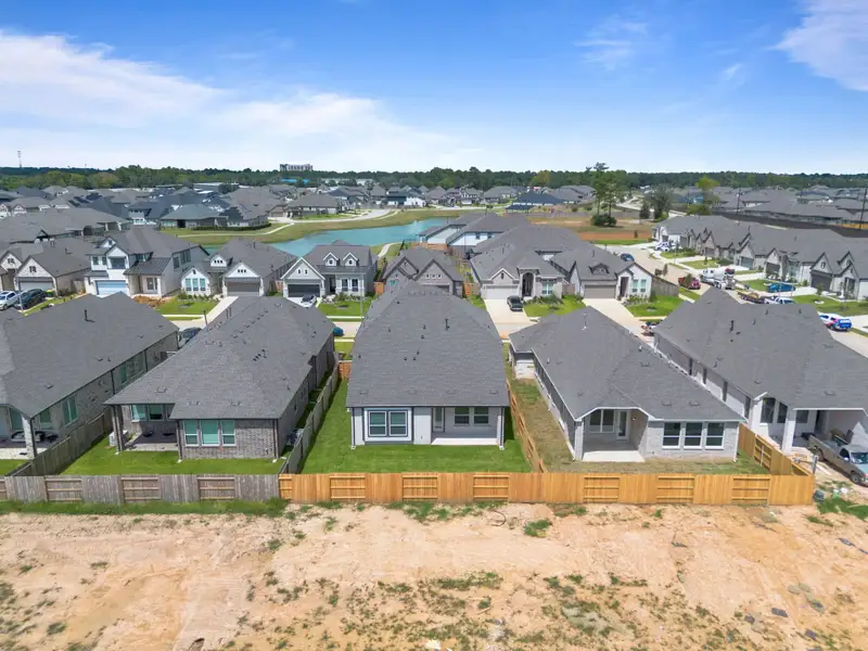 Image 46 of a home in Wood Leaf Reserve.