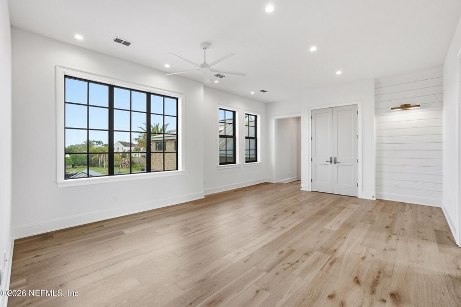 Spacious, unfurnished interior of a new home in , Ponte Vedra Beach (Image 30).